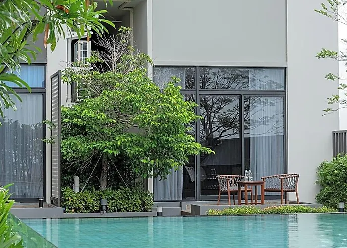 Hotel Surestay By Western Ramintra 5*