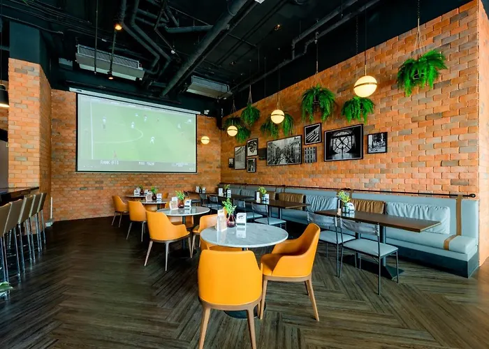Surestay By Western Ramintra Hotel Bangkok