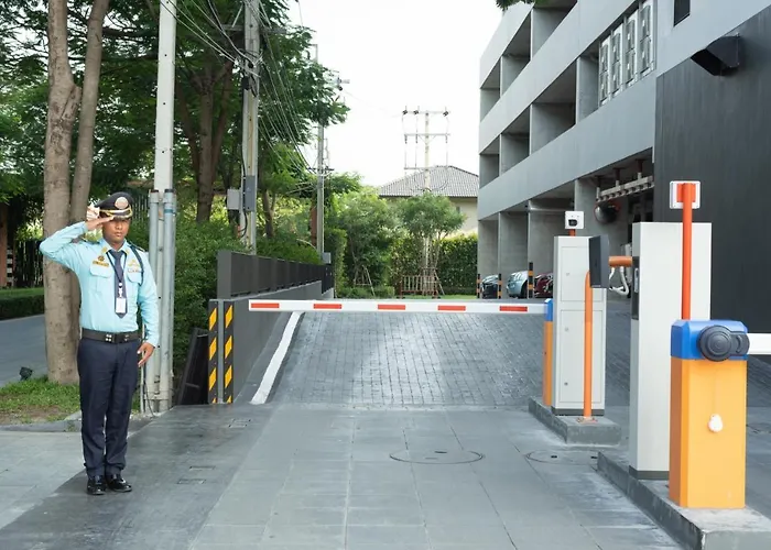 Hotel Surestay By Western Ramintra 5*